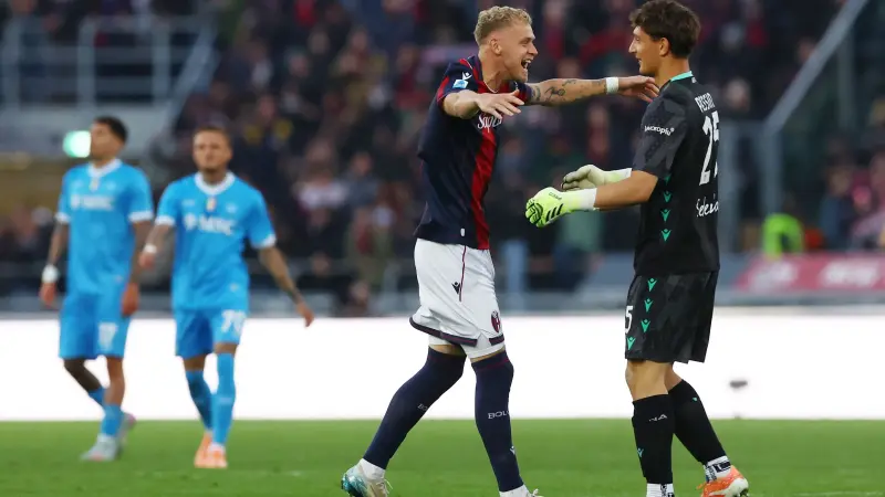 الدوري الإيطالي - بولونيا يُسقط نابولي ويُشعل الكالتشيو