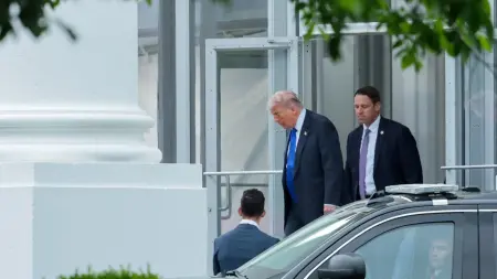 أخبار حرب إيران مباشر - الغموض يكتنف فرص السلام