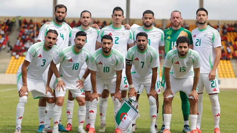 نفذت خلال 12 ساعة.. طريقة شراء تذاكر مباراة الجزائر وبوتسوانا