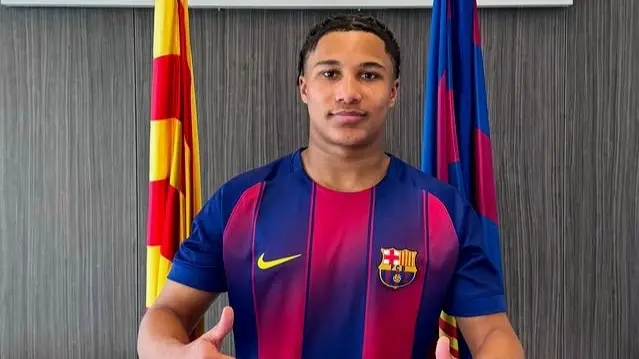 فيديو - شاهد مهاراته وأهدافه.. من هو أجاي تافاريس لاعب برشلونة الجديد؟