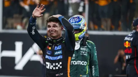 related_news_inside_blogsلاندو نوريس يبدأ رحلة الدفاع عن لقب فورمولا 1 من حلبة ألبرت بارك