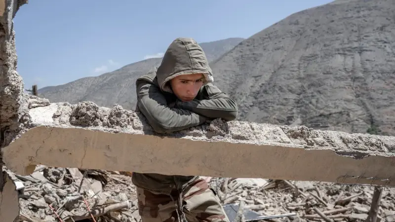 صور - كوابيس وخوف.. أطفال المغرب في مناطق الزلزال تحت هول الصدمة