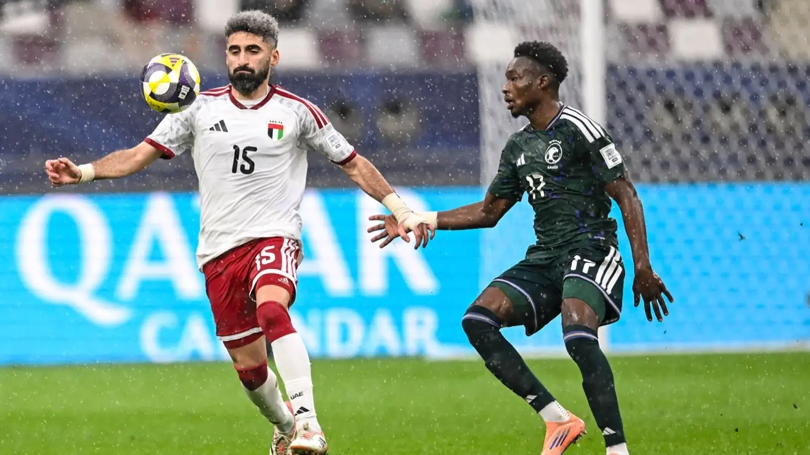 الإمارات والسعودية في تحدٍ من أجل لقب "خليجي 27" (فيسبوك) الإمارات والسعودية في تحدٍ من أجل لقب "خليجي 27" (فيسبوك)