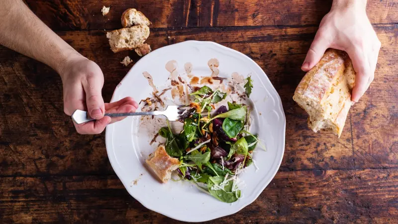 لماذا نفقد الشهية أثناء موجة الحر؟