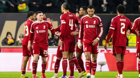 related_news_inside_blogsتشكيلة ليفربول اليوم أمام غلطة سراي.. صراع النجوم