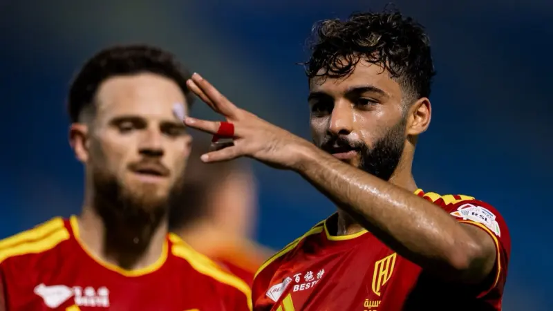 الدوري السعودي.. القادسية ينفرد بالصدارة بفوزه على أبها