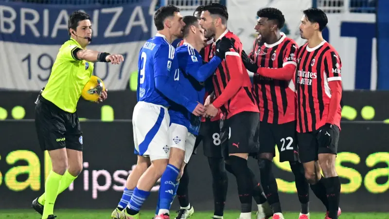 الدوري الإيطالي - إلغاء إقامة مباراة ميلان ضد كومو في أستراليا.. ما السبب؟