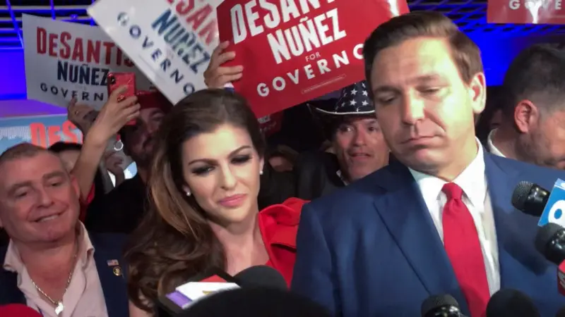 تدعمه للوصول للبيت الأبيض.. كيف أضحت زوجة رون ديسانتيس "سلاحه السري"؟