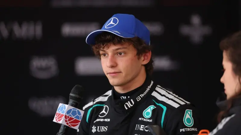 أنتونيلي يهدد رقم راسل في جائزة برشلونة-كاتالونيا