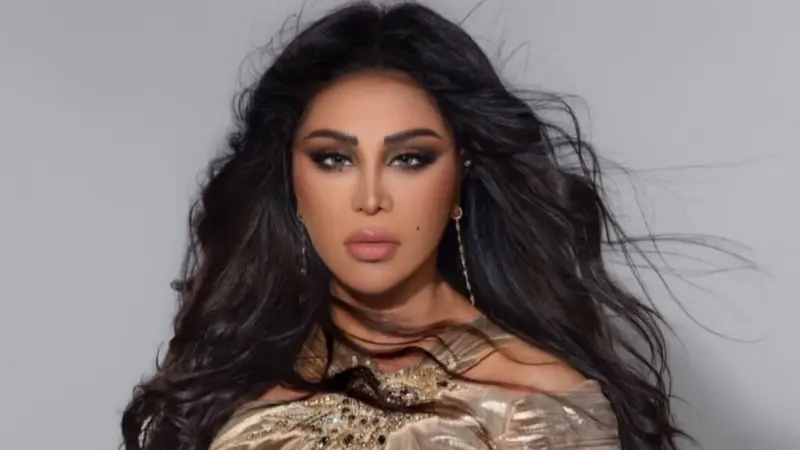 أحلام توثق لقاءها بنجاة الصغيرة وتكشف عن سعادتها بهذا اللقاء