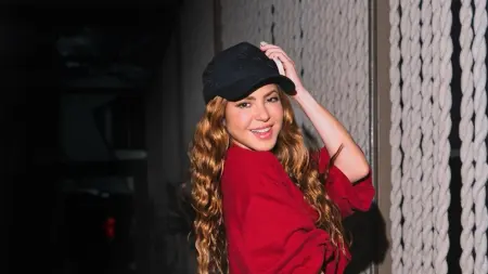 related_news_inside_blogsتأجيل حفل شاكيرا في قطر بسبب الظروف الإقليمية.. ما مصير التذاكر؟