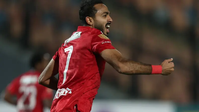 الأهلي يقسو على الترجي بثلاثية ويقترب من نهائي أبطال إفريقيا