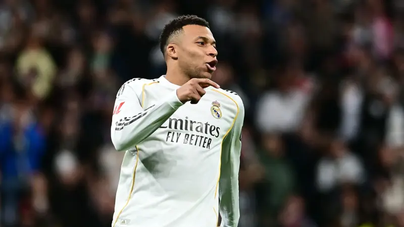 تفاصيل إصابة مبابي ومدة غيابه.. ضربة موجعة للملكي