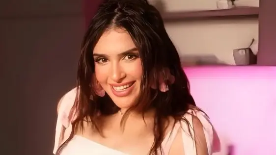 ميس دعاء ممنوعة من مواقع التواصل.. ما علاقة بيسان إسماعيل؟