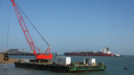 related_news_inside_blogs"حتى الإيرانية".. واشنطن لا تعارض مرور بعض السفن عبر مضيق هرمز