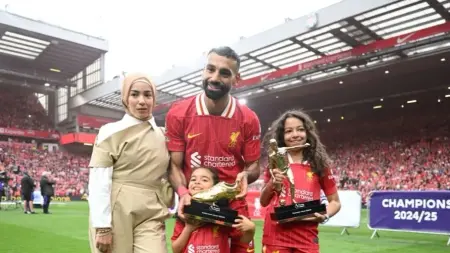 related_news_inside_blogsفيديو وصور - ابنتا محمد صلاح تسرقان الأضواء في ظهور جديد