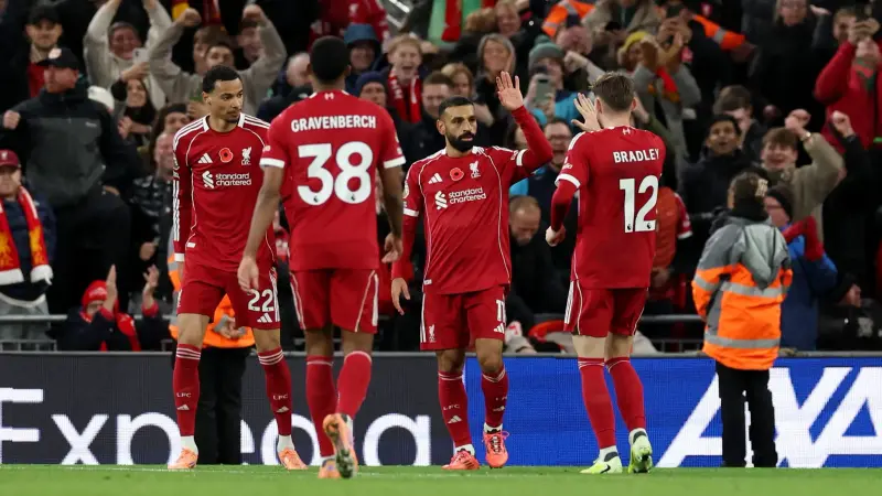 تصريحات مثيرة من سلوت: الحظ يحالف ليفربول أخيرا