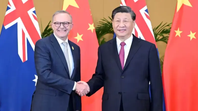 أول زيارة له منذ أعوام.. وزير الخارجية الصيني يزور أستراليا