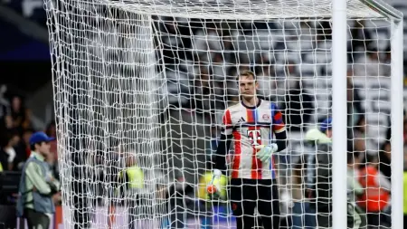 related_news_inside_blogsمانويل نوير يعادل رقم ميسي في دوري أبطال أوروبا