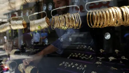 related_news_inside_blogsسعر سبيكة الذهب في مصر اليوم الجمعة 27/2/2026.. استقرار نسبي مع تذبذب السعر العالمي