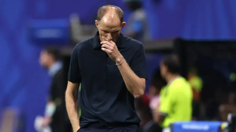 كأس العالم 2026 - توخيل ينام مبكرا لكنه يطالب الآباء بالسماح لأطفالهم بالسهر