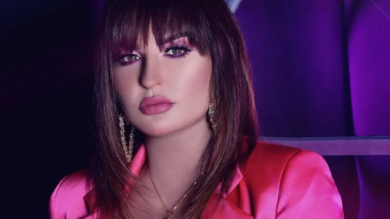 بعد انتقادات "ناعمًا منعمًا".. شذى حسون تردّ