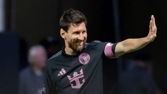 ميسي يقود إنتر ميامي للفوز على أتلانتا يونايتد في الدوري الأميركي (إكس) ميسي يقود إنتر ميامي للفوز على أتلانتا يونايتد في الدوري الأميركي (إكس)