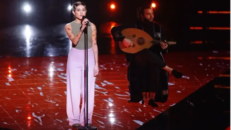 فنانة لبنانية تبهر لجنة التحكيم في "ذا فويس" الفرنسي