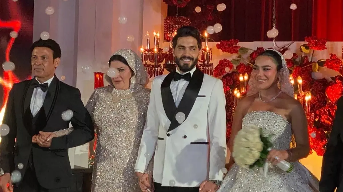 البحث زاد عن سؤال: من هي زوجة سعد الصغير؟ البحث زاد عن سؤال: من هي زوجة سعد الصغير؟