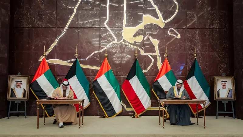 الإمارات والكويت توقعان 5 مذكرات تفاهم في الاقتصاد والسياحة