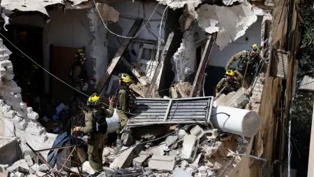 related_news_inside_blogsآلاف الجرحى ومكاسب محدودة.. ماذا تكشف أرقام الحرب بين إيران وإسرائيل؟