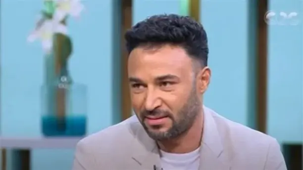 ما هو مرض محمد العمروسي؟ تفاصيل معاناة الفنان المصري الشاب