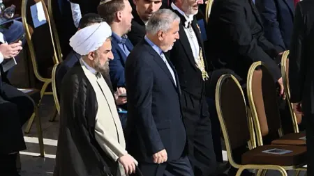 related_news_inside_blogsما حقيقة منح البابا السفير الإيراني أعلى وسام في الفاتيكان؟
