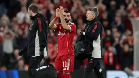 related_news_inside_blogsتفاصيل إصابة محمد صلاح ومدة غيابه.. "الملك المصري" يُستبدل في مباراة هدفه الـ50