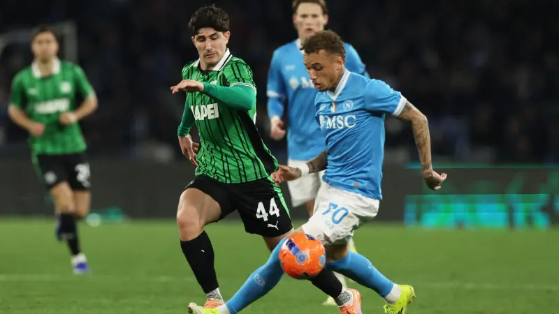 الدوري الإيطالي - لوبوتكا يكسر صيامه التهديفي ويعيد نابولي لسكة الفوز