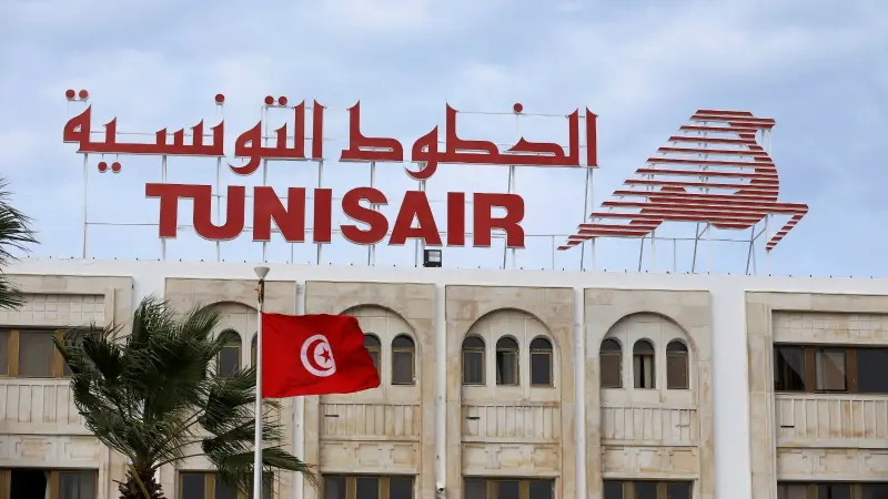 بسبب اضطرابات في الرحلات.. إقالة رئيس مجلس إدارة الخطوط الجوية التونسية