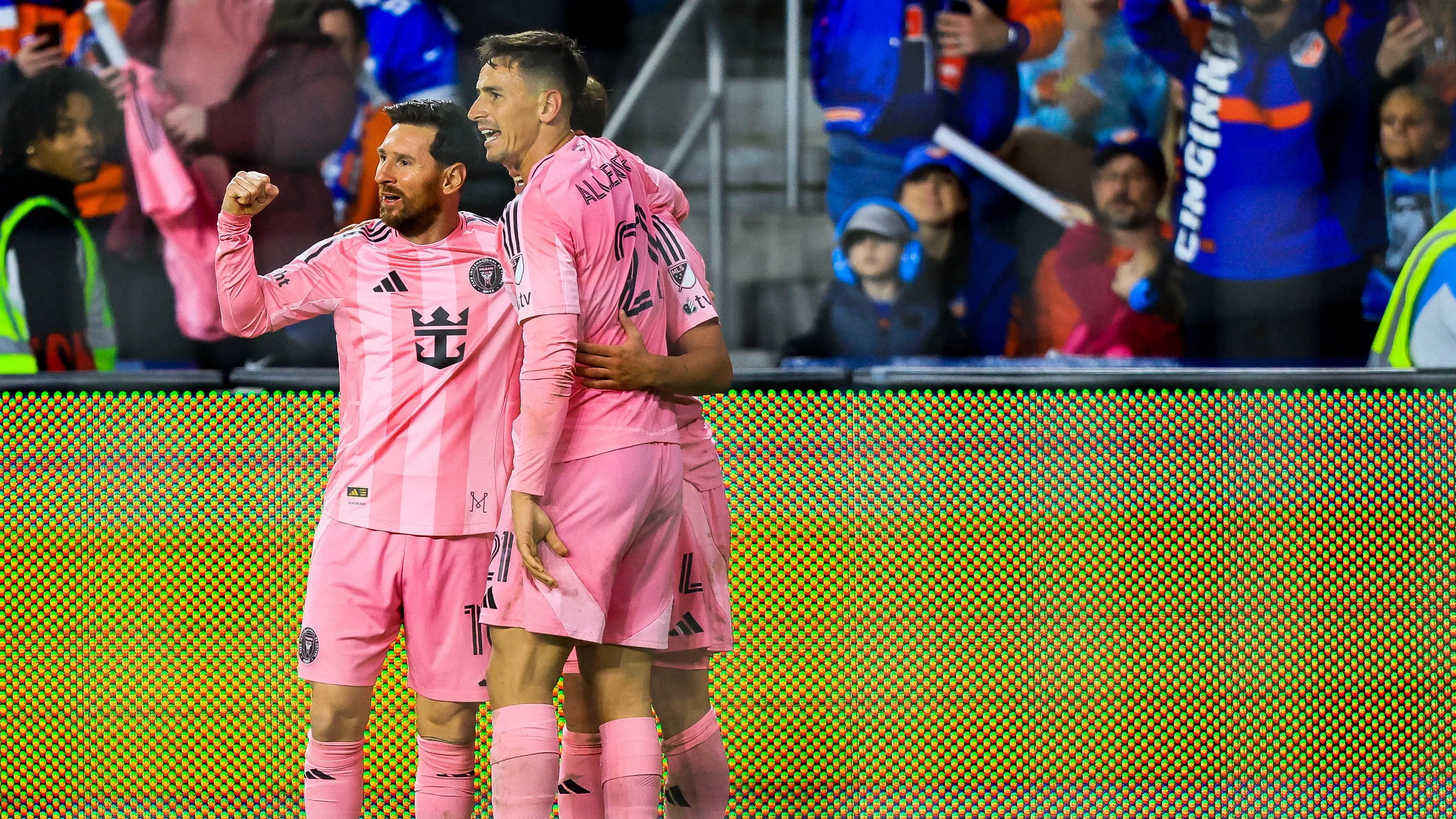 على هامش نهائي الدوري الأميركي.. هل يفك ميسي عقدة مولر؟ 