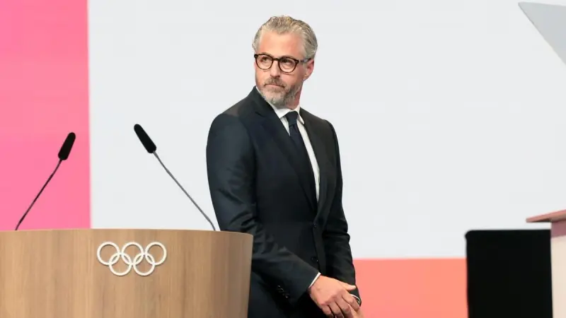 بسبب إبستين.. رئيس أولمبياد لوس أنجلوس 2028 يعرض شركته للبيع