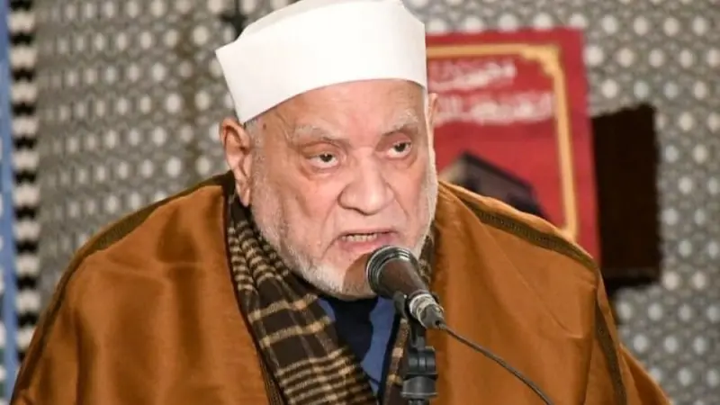 الأزهر يودع أحد كبار علمائه.. من هو الدكتور أحمد عمر هاشم؟