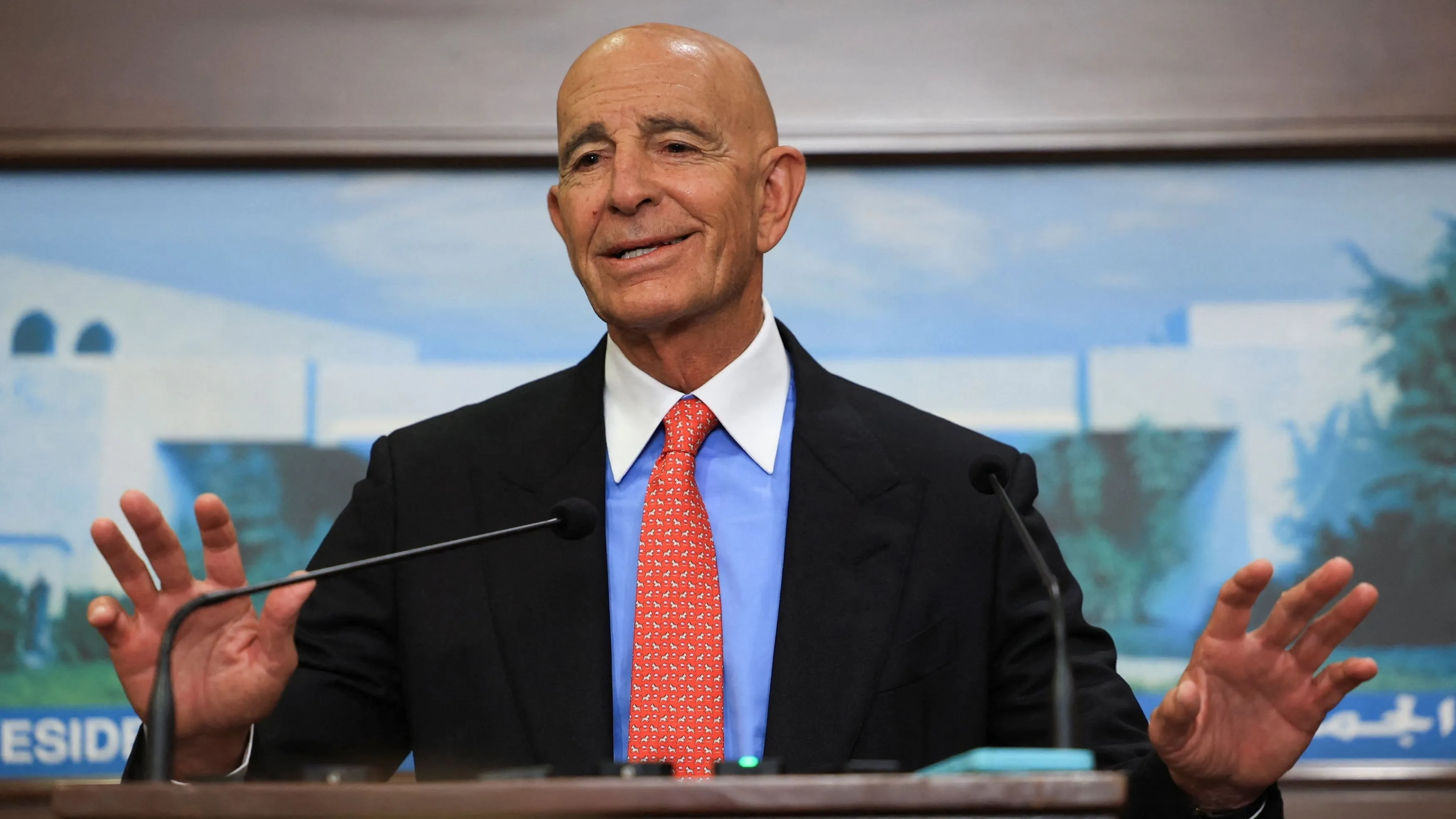 برّاك في تل أبيب لوضع خطوط أميركا الحمراء بشأن سوريا 