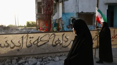 related_news_inside_blogsفيديو - تحليل صادم.. أميركا وحدها ستستثمر في إيران
