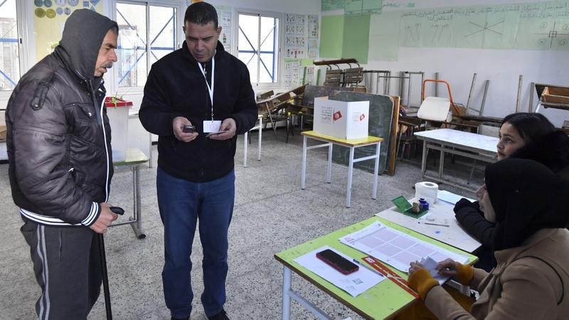 تونس.. نسبة الإقبال في الانتخابات البرلمانية بلغت 11.3%