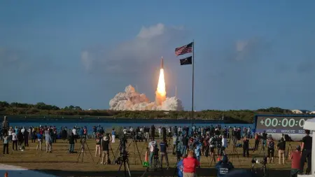 related_news_inside_blogsفيديو - انطلاق أول بعثة مأهولة إلى القمر منذ نصف قرن