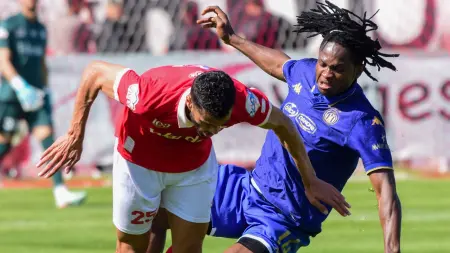 related_news_inside_blogsتعادلات سلبية تشعل سباق ترتيب الدوري التونسي.. والترجي يترقب ضغط الإفريقي