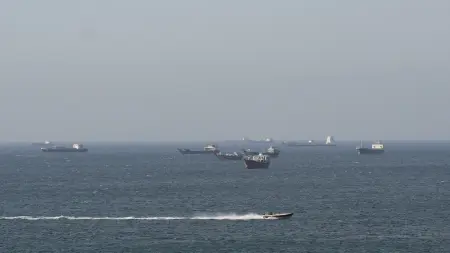 خطة أممية لإجلاء السفن العالقة في مضيق هرمز