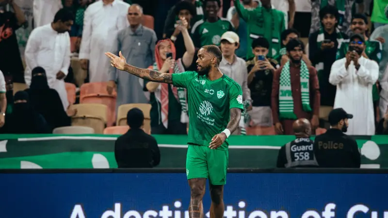 دوري "روشن" السعودي - "هاتريك" توني يقود الأهلي لسحق الخليج