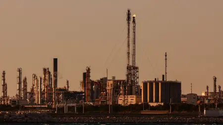 related_news_inside_blogsسوق النفط يتفاعل مع آمال خفض التصعيد وبرنت دون الـ 10 دولار