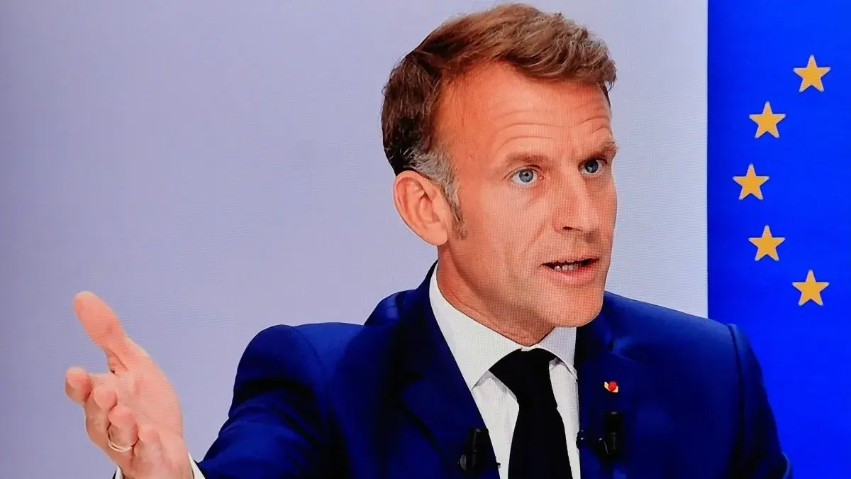 ماكرون دعا المفوضية الأوروبية لدعم فرض حظر على وسائل التواصل على مستوى الاتحاد الأوروبي ( أ ف ب) ماكرون دعا المفوضية الأوروبية لدعم فرض حظر على وسائل التواصل على مستوى الاتحاد الأوروبي ( أ ف ب)