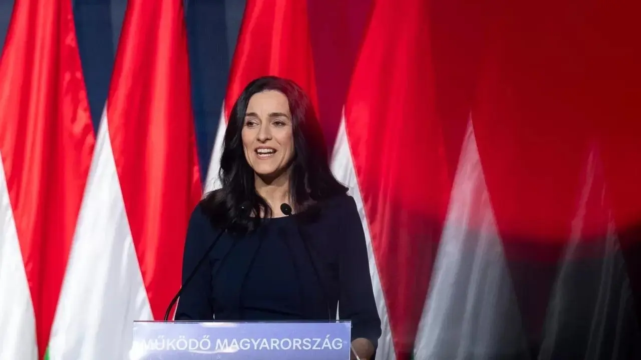 وزيرة الخارجية: الخطوة لا تعني قطع العلاقات مع موسكو (إكس) وزيرة الخارجية: الخطوة لا تعني قطع العلاقات مع موسكو (إكس)