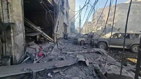 "تجاوزت الخط الأحمر".. إيران تترك "حزب الله" وحيدا في مواجهة إسرائيل